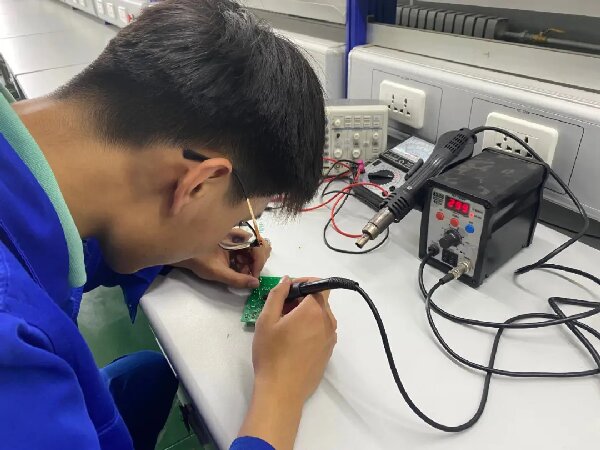 玩转电气浪潮，掌控未来芯时代